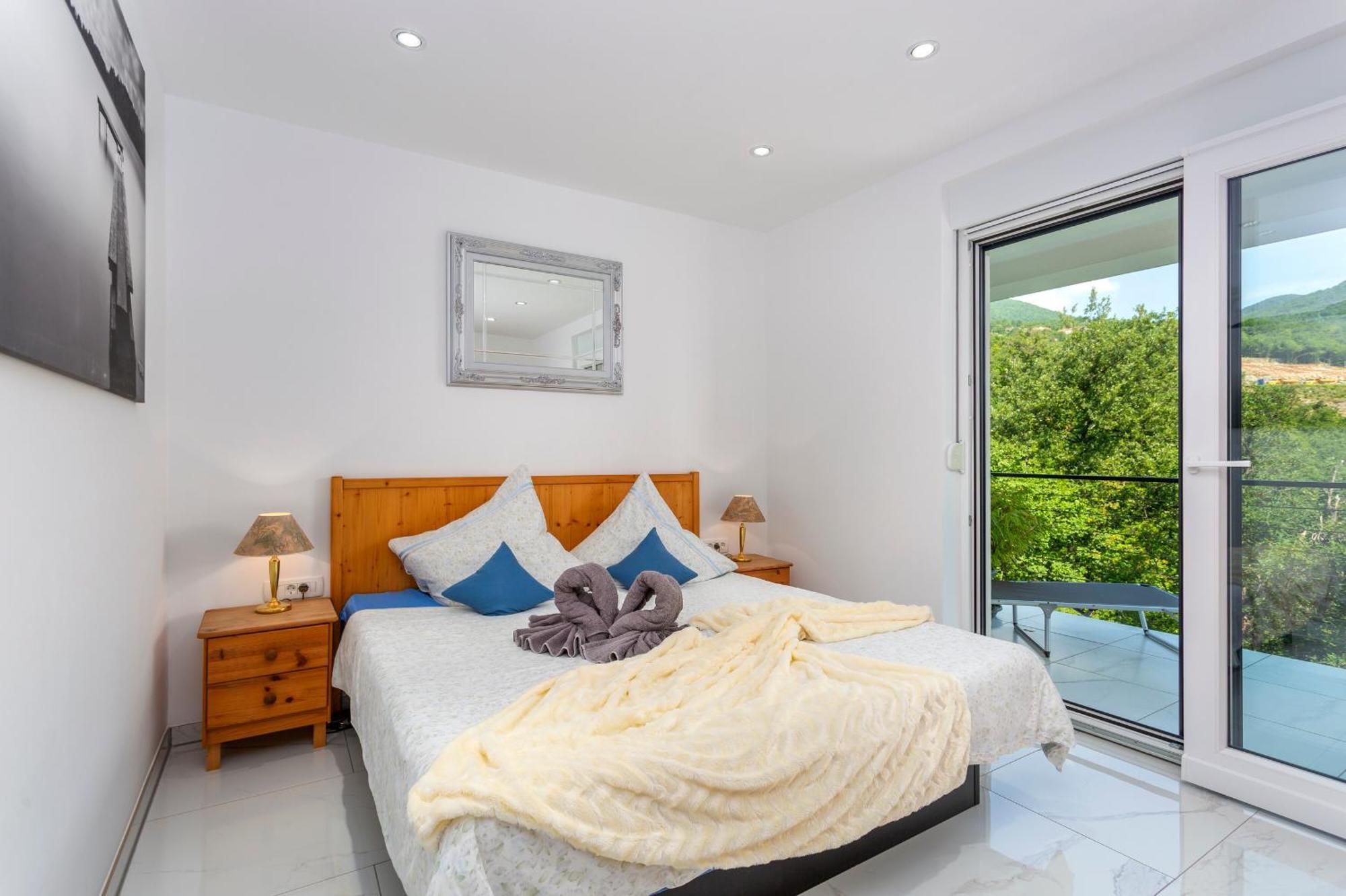 Villa White Pearl Diamond, Mit Meerblick & Pool Opatija