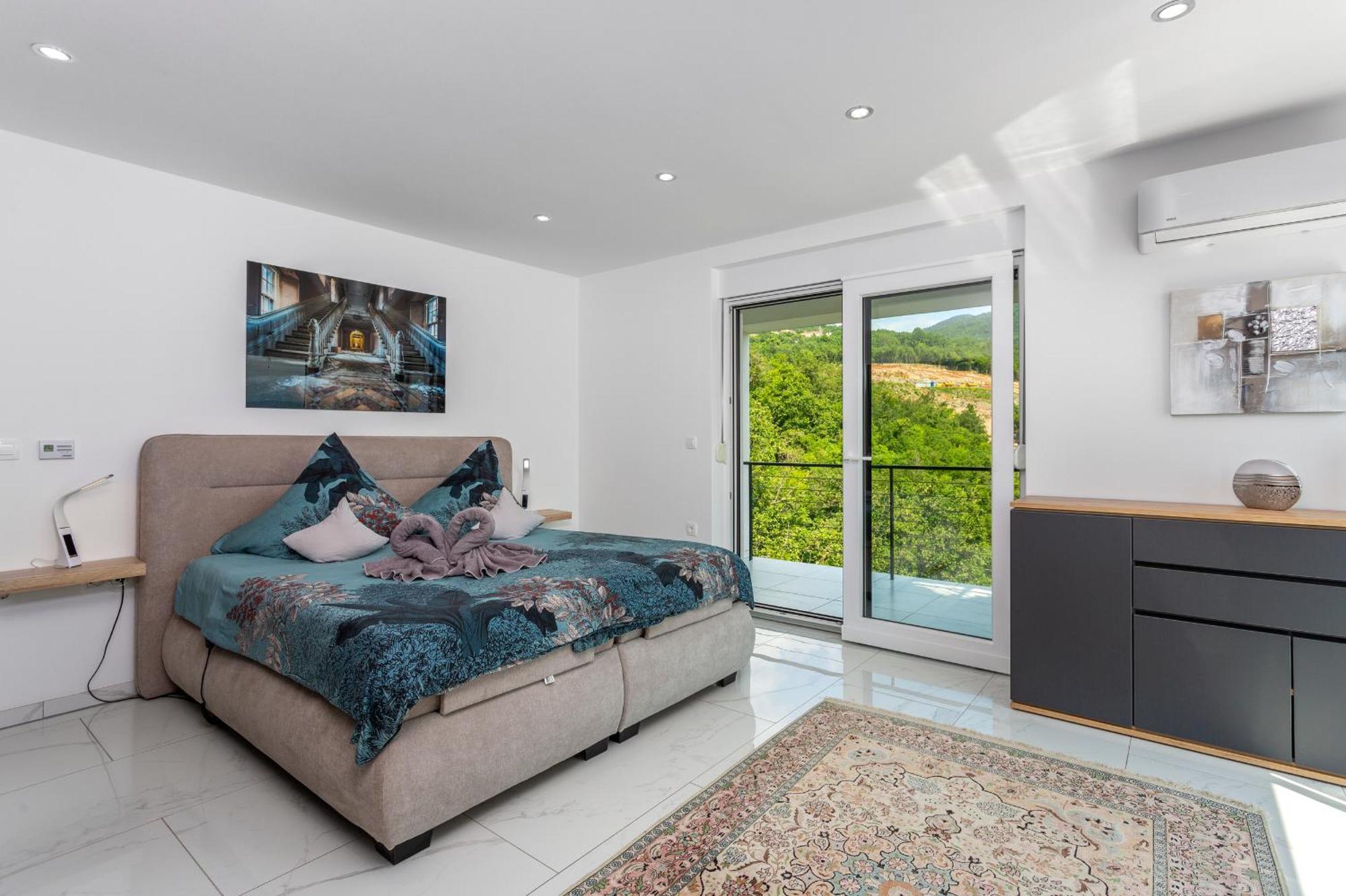 Villa White Pearl Diamond, Mit Meerblick & Pool