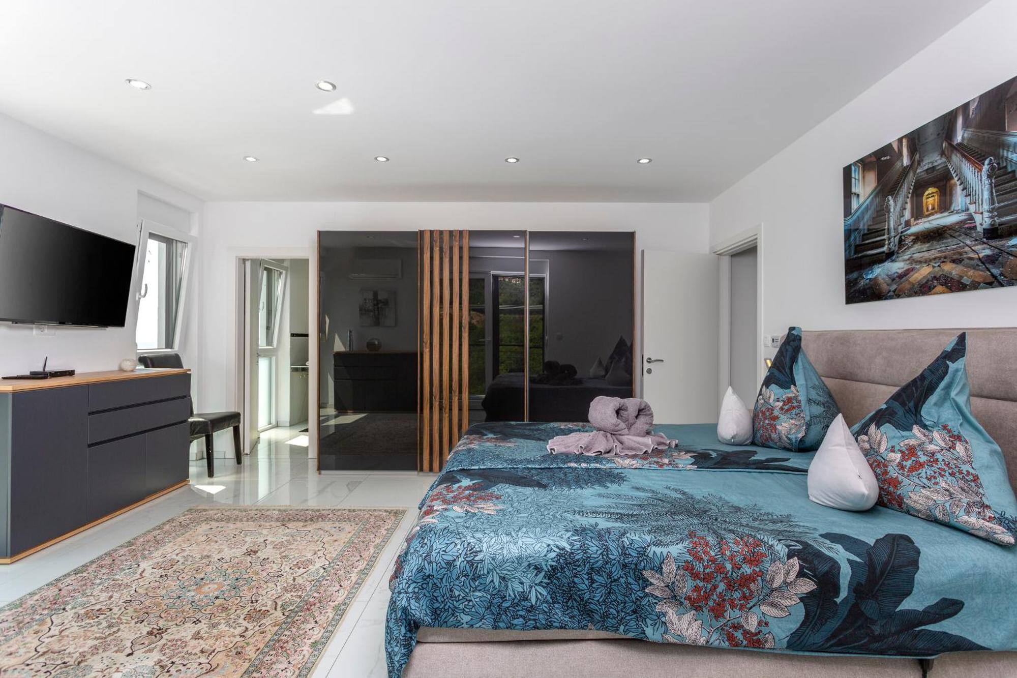 Villa White Pearl Diamond, Mit Meerblick & Pool *